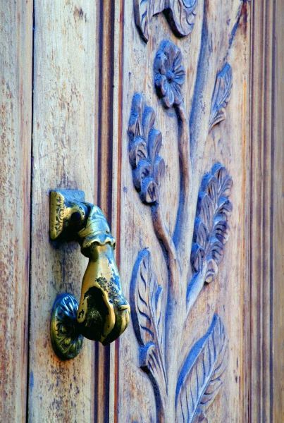 Mexico, San Miguel de Allende, hand door knocker